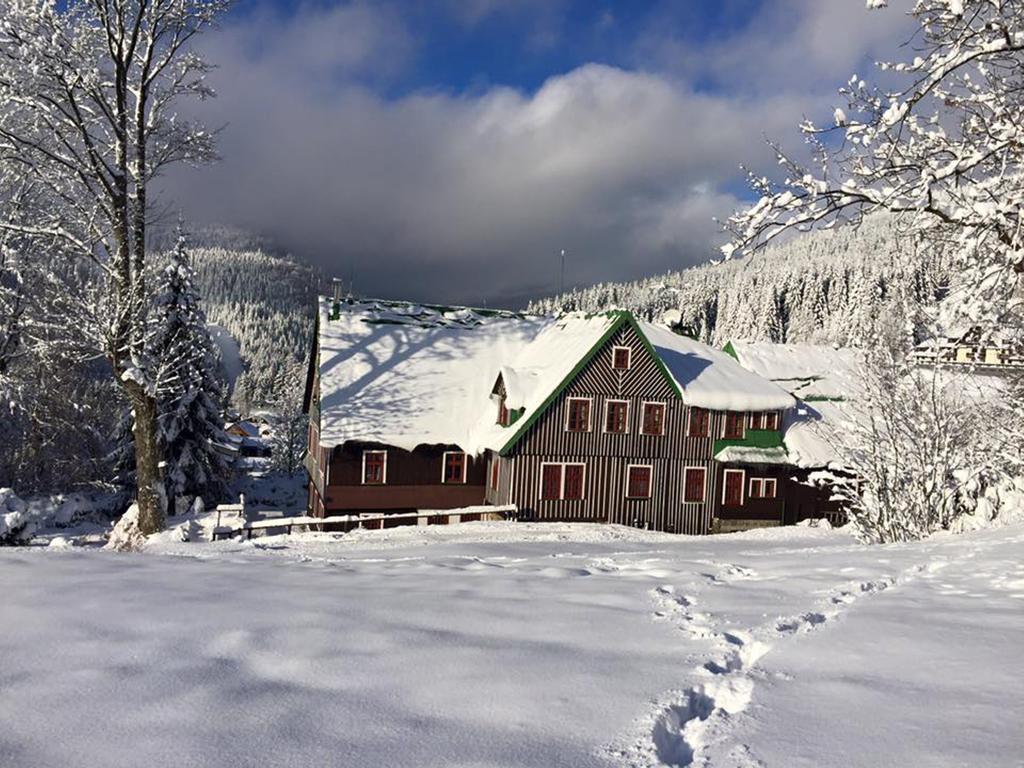 Pension Lucerna Špindlerŭv Mlýn Buitenkant foto