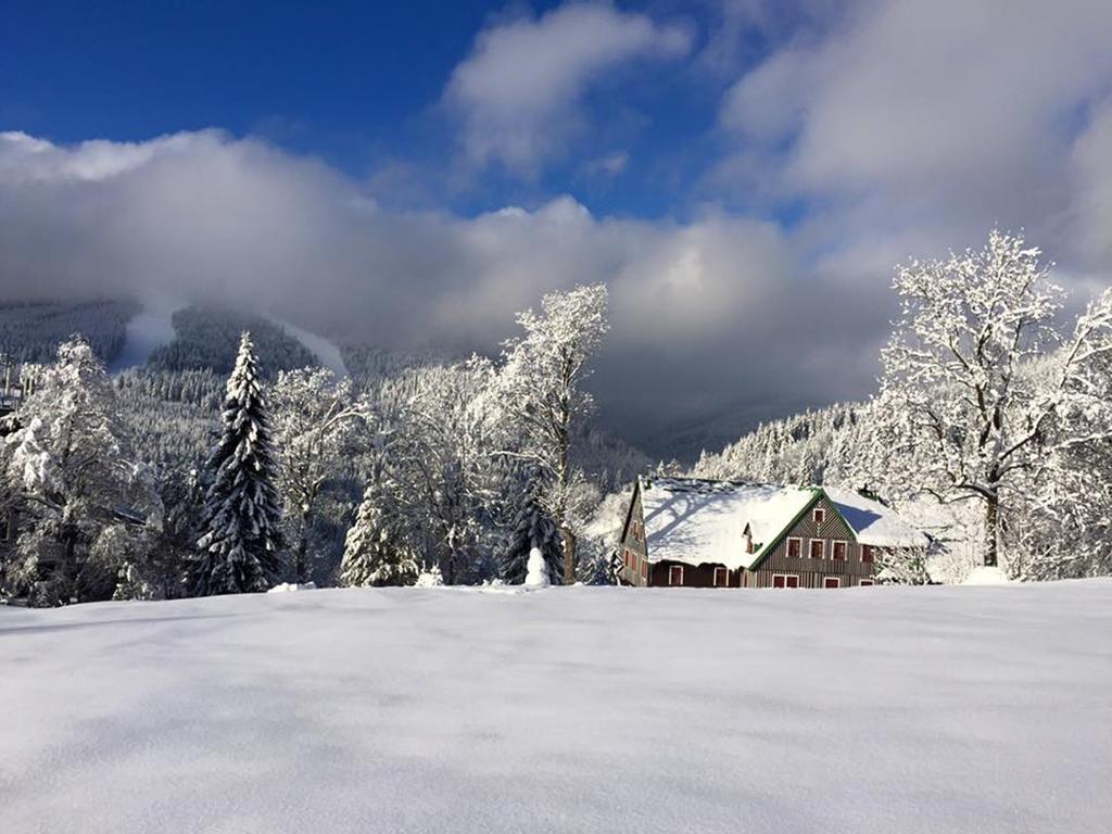 Pension Lucerna Špindlerŭv Mlýn Buitenkant foto