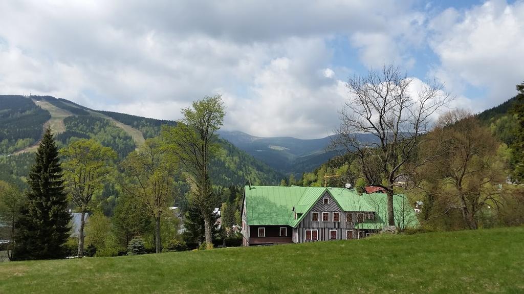 Pension Lucerna Špindlerŭv Mlýn Buitenkant foto